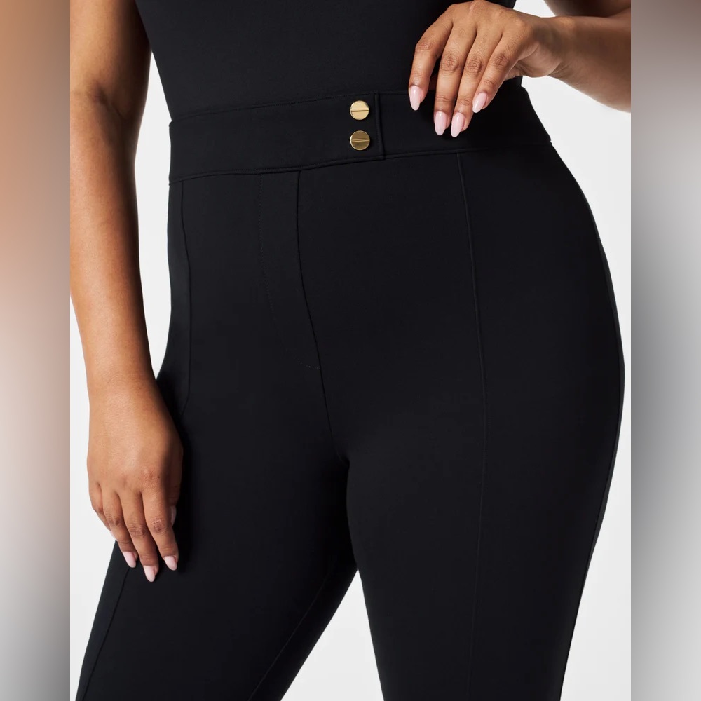 ❄️ Spanx 20777 The Perfect Pant, Button Tapered Ankle - Picture 3 of 4